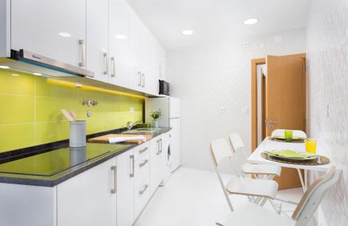 Sao Domingos de Benfica Apartamento | Lisbon Zoo House II