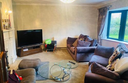 Bruff Casa | Lisheem Lodge