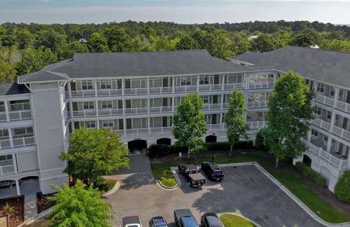 North Litchfield Beach Apartamento | Litchfield Beach 2 Queen Room at Seaside Inn