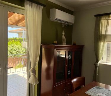 Spata-Artemida Apartamento | Lithos House