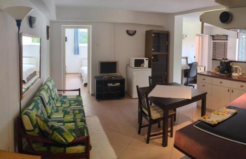 Mogyorod Apartamento | Little Bear Apartment