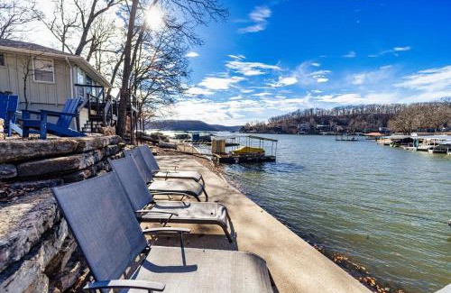 Gravois Mills Casa | Little Bearcat Bungalow - Stay on Ozark Waterfront