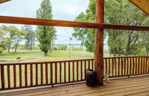 Linton Cabina | Little Beaver Cabin -Rustic Riverfront Retreat near Linton, 1 hour from Bismarck