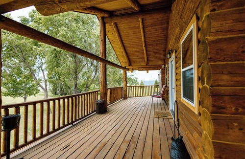 Linton Cabina | Little Beaver Cabin -Rustic Riverfront Retreat near Linton, 1 hour from Bismarck
