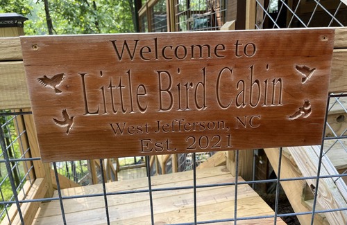 West Jefferson Casa | Little Bird Cabin on the New River