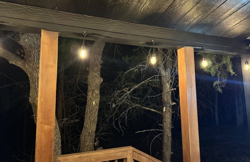 Somerville Cabina | Little Black Cabin in the Oaks