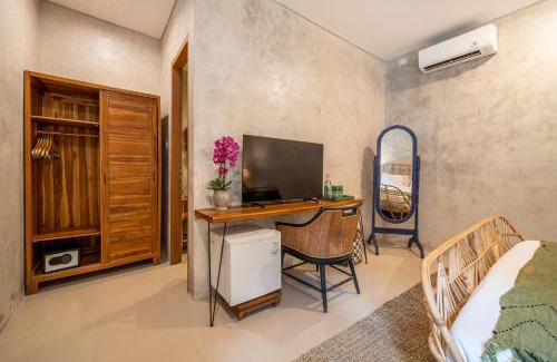 Berawa Casa | Little Boutique Hotel 108- 30m from beach
