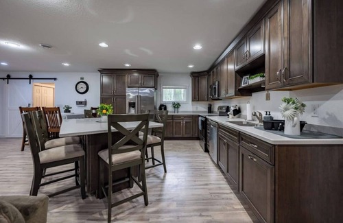 Northeast Itasca Cabina | Little Buck Camp - Pet Friendly + Arcade - 4-Bedroom, 2-Bathroom
