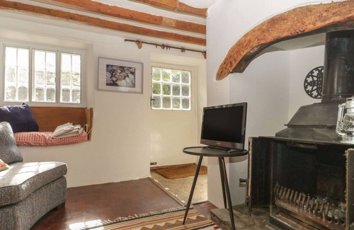 Puncknowle Cabaña | LITTLE BURWELL, pet friendly, character holiday cottage in Puncknowle
