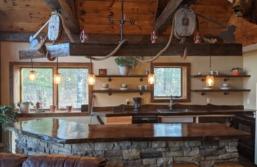 Necedah Cabina | Little Cabin in the Big Woods - Cabin #2