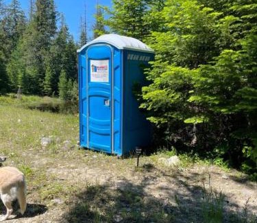 Whitefish Casa | Little cabin in the woods