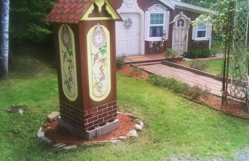 Fort Fairfield Cabaña | Little Charming cottage quiet and quaint in Fort Fairfield, Maine