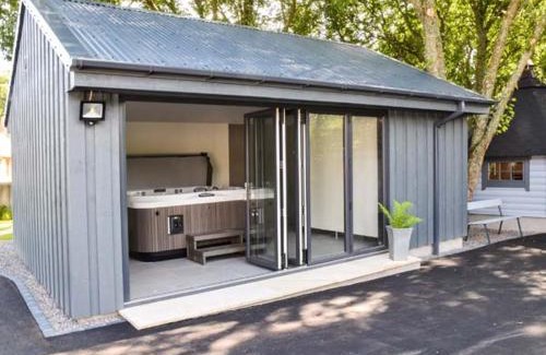 Marybank Casa | Little Chestnut