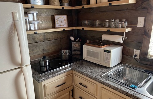 Board Camp Cabina | Little Choctaw Cabin