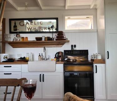 New Plymouth Casa | Little Church Bay