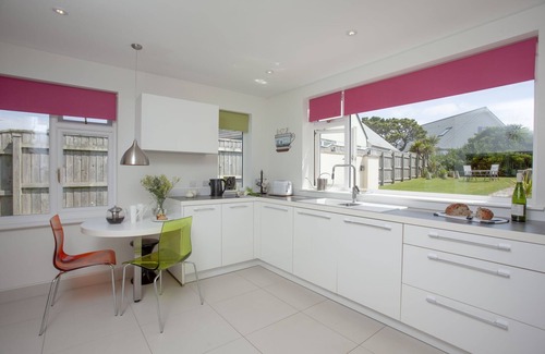 Lusty Glaze Casa | Little Close, Lusty Glaze - Sea Views