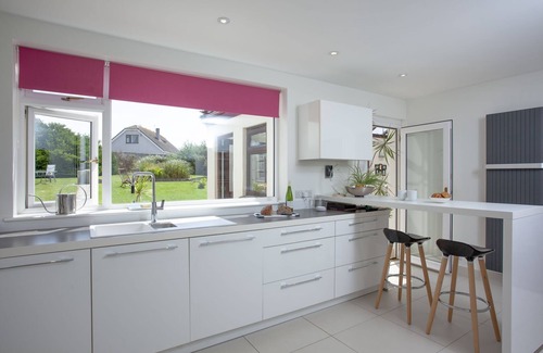 Lusty Glaze Casa | Little Close, Lusty Glaze - Sea Views