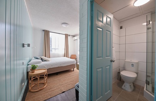 Coogee Hotel | Little Coogee Hotel