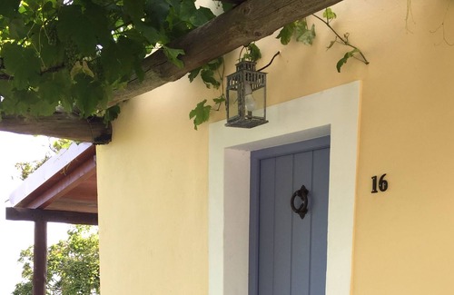Arco da Calheta Cabaña | Little Cottage by the sea