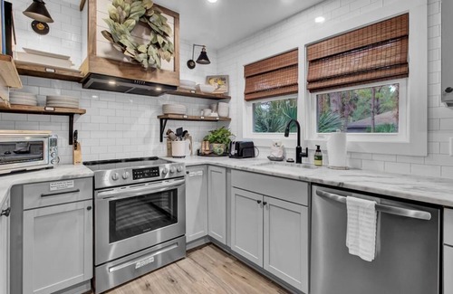 Twin Oaks Cabaña | “Little Cottage by the Sea” at 5 Twin Oaks Lane|Simply the Best Cottage in Wild Dunes|Hot Tub|Imm...