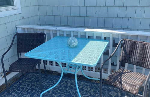Saybrook Manor Cabaña | Little Cottage of Gratitude Saybrook Manor walk to beach