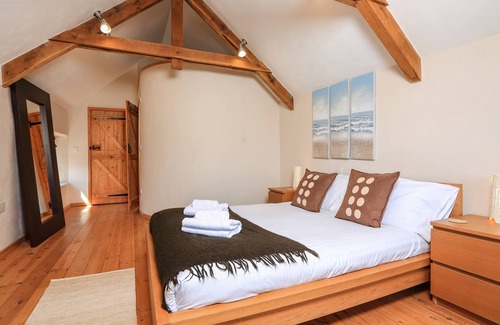 Dartmouth Cabaña | Little Cotton Barn