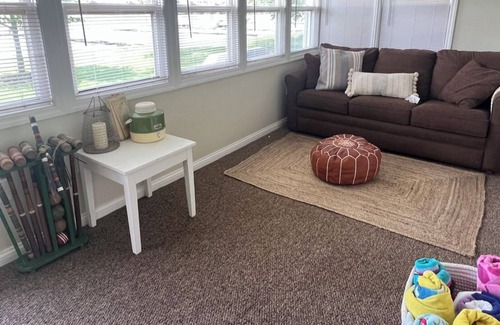 Onsted Cabaña | Little Dipper Cottage on Sand Lake, Onsted, MI