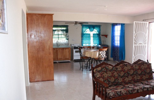 Goodland Casa | "LITTLE EDEN" Su hogar lejos de casa.