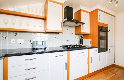 St Minver Casa | Little Fourways, St Minver (near Rock & beaches).Stunning property sleeps 8+dogs