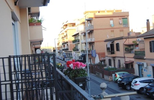 Zona XVI Torrenova Casa | Little Gardens Guest House - Lavender Room