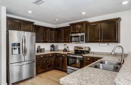 Warrington Casa | Little Gem