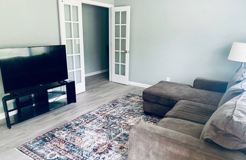 Kernersville Casa | Little Granny's House - 3 Bedroom, 1 Bath