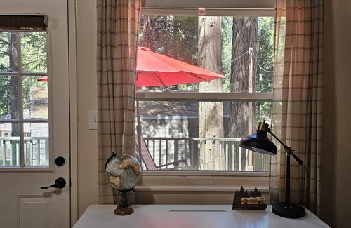 Placerville Cabina | Little Green Cabin by Apple Hill/Sly Park/Wineries/Tahoe/Hiking