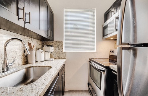 East Little Havana Apartamento | Little Havanna 2 BDR - Close to Downtown