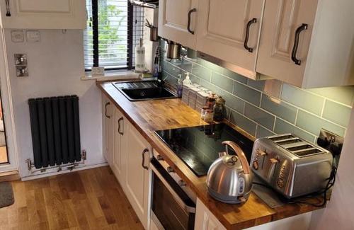 Topsham Apartamento | LITTLE HAVEN 1 Bedroom House sought after area