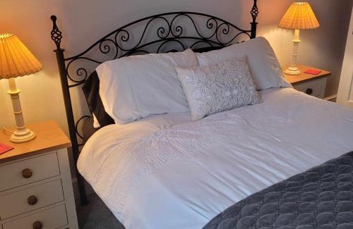 Topsham Apartamento | LITTLE HAVEN 1 Bedroom House sought after area