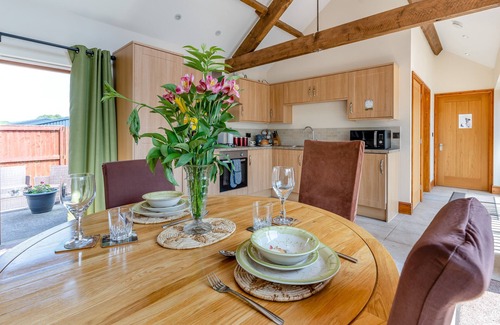 Monmouth Casa | Little Hendre Barn - Una Habitación Casa, Capacidad 2