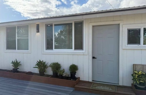 Elk Grove Apartamento | Little Home Woods