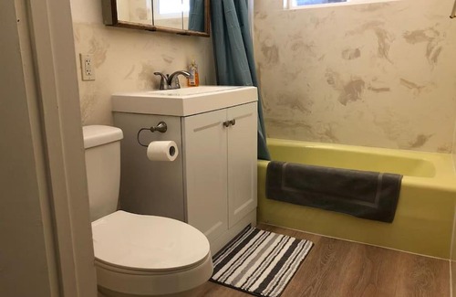 Reno Casa | Little House Across from Renown Hospital