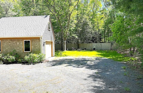 Cotuit Casa | Little House in the Woods-Dog Friendly & Beach Pass