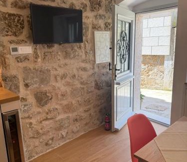 Komiza Apartamento | Little House Komiza
