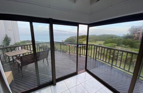 Jeffreys Bay Casa | Little House on Supers