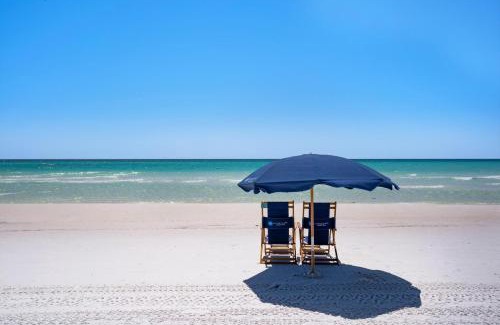Frangista Beach Casa | Little House on the Beach