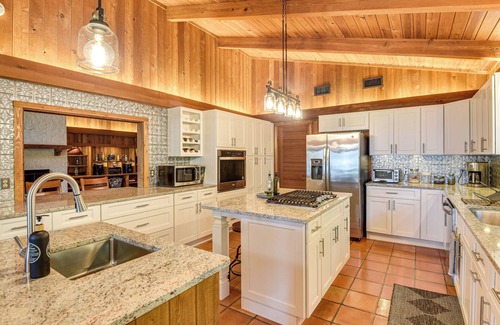 Welaka Casa | Little Lake George Hideaway w/Furnished Boathouse