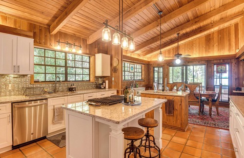 Welaka Casa | Little Lake George Hideaway w/Furnished Boathouse