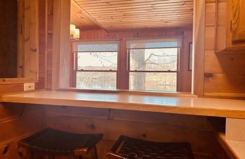 Burton Casa | Little Loch (2-Bedroom Home) by RedAwning