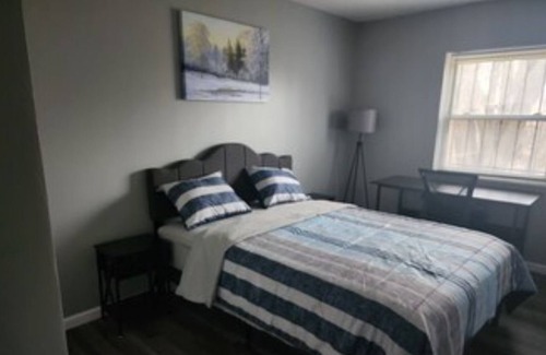 Inkster Casa | Little London