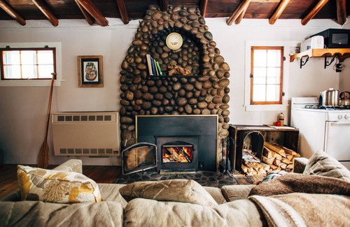 Lutsen Cabaña | Little Loon Studio Cottage