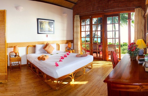 East Ham Tien Beach Hotel | Little Muine Cottage