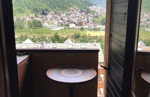 Chiesa in Valmalenco Apartamento | LITTLE NEST.